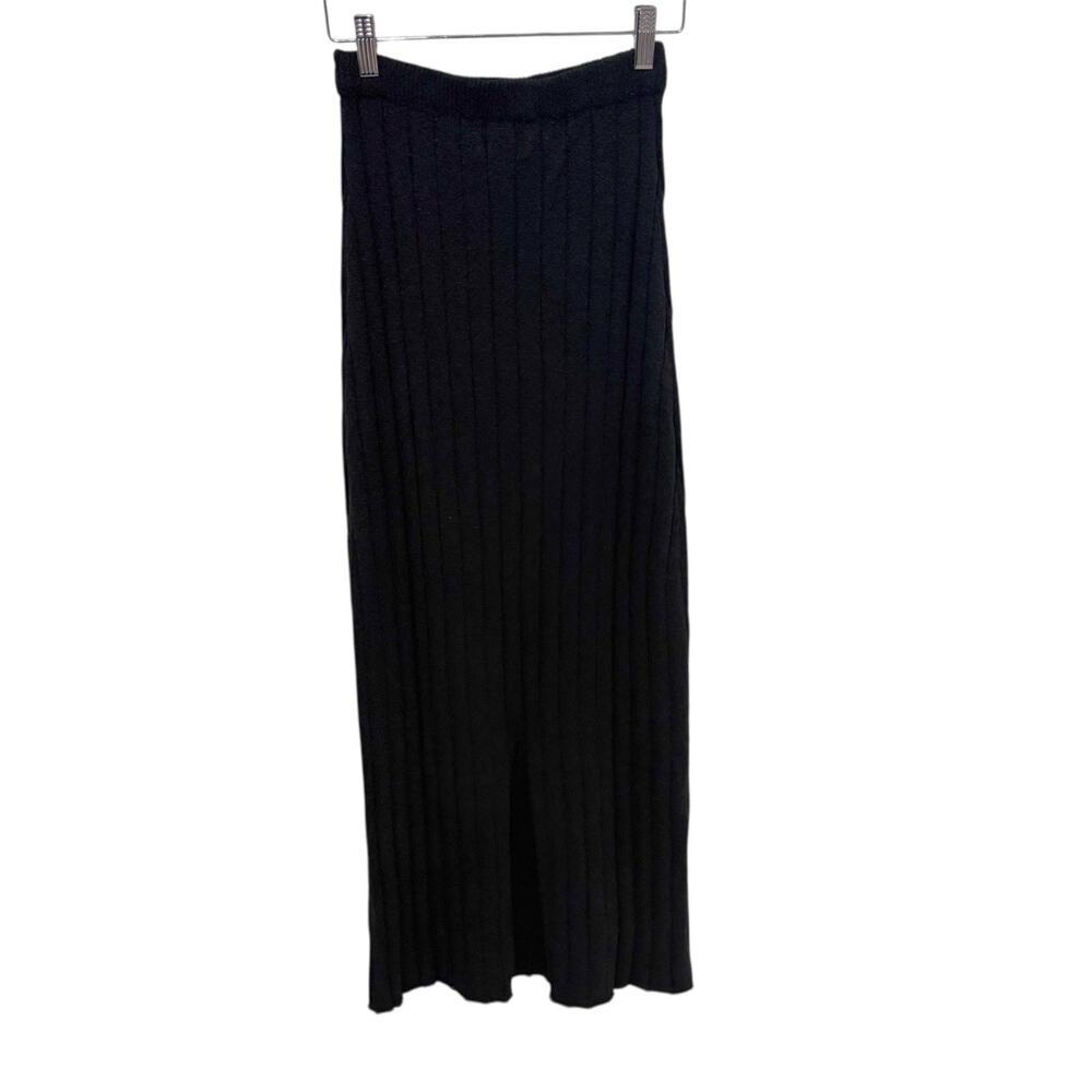 Dissh Rem Black Knit Midi Skirt Women's Medium NWT Slit Fitted